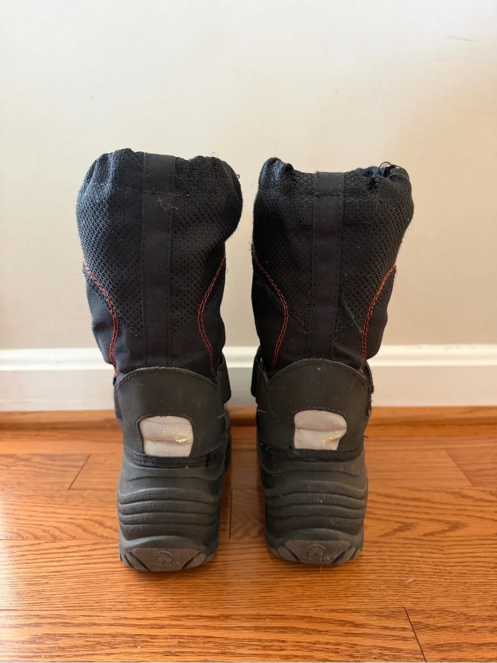 Kamik snow boots